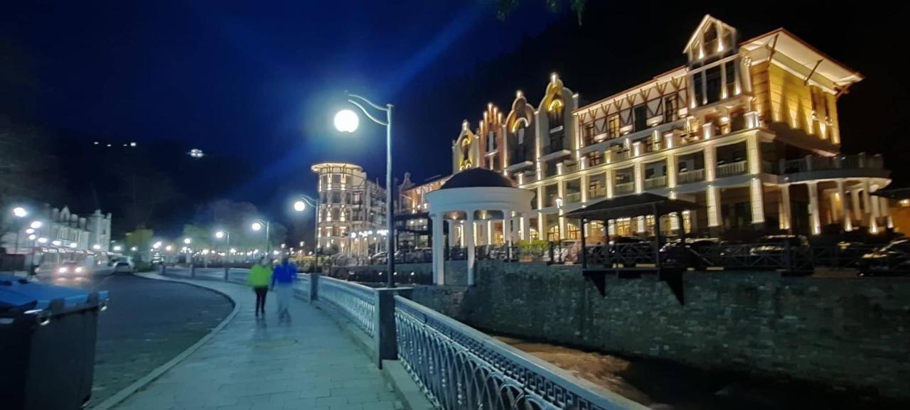 Apart-Otel Nino Боржоми Екстериор снимка